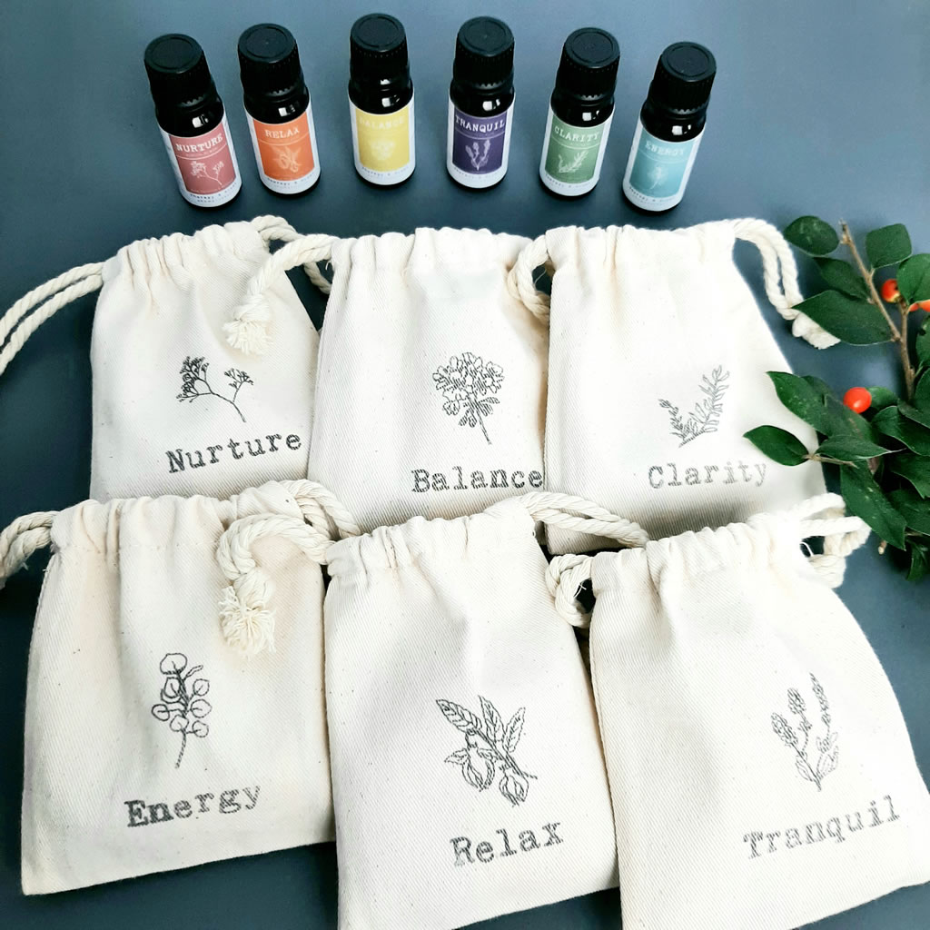 Aromatherapy Essential Oil Blend and Oil Burner Gift Set - Image 2